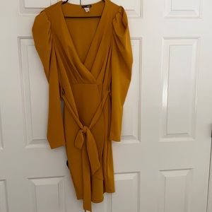 Mustard long sleeve dress 1xl front lap split worn once